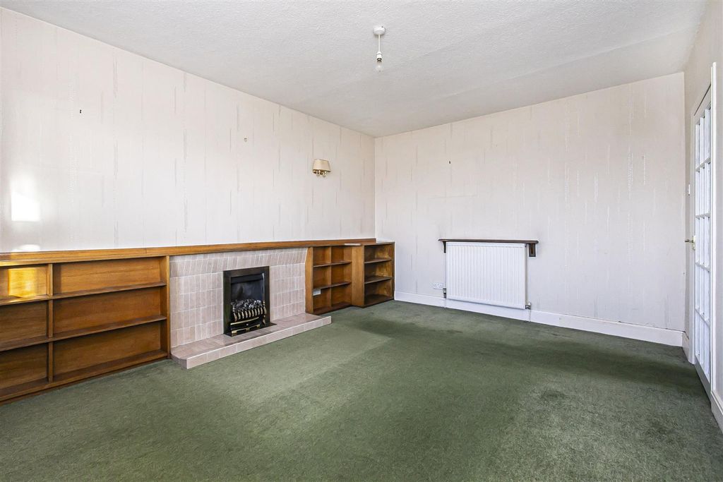 Property photo 3 of 50 Property Image 3