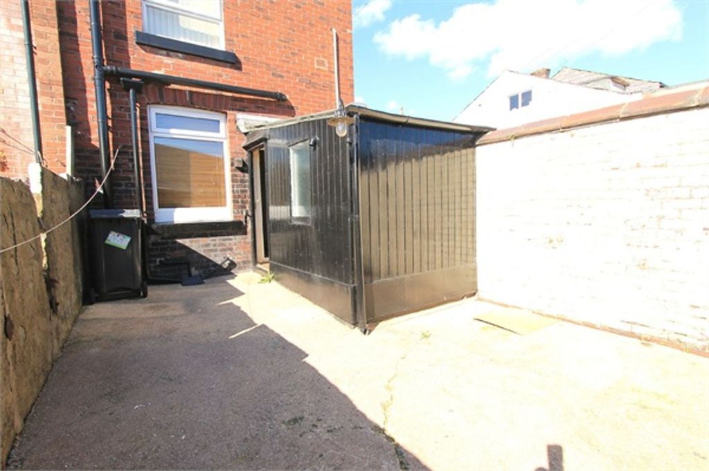 Property photo 3 of 8
