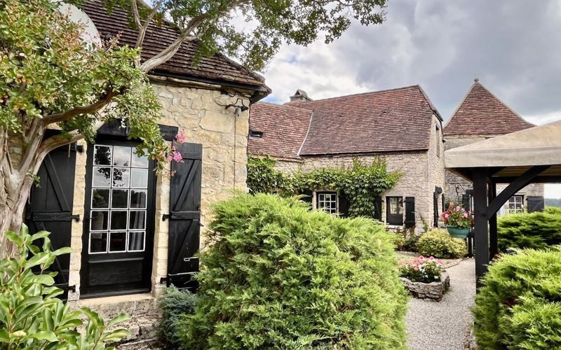 Property photo 2 of 30 Photo 2