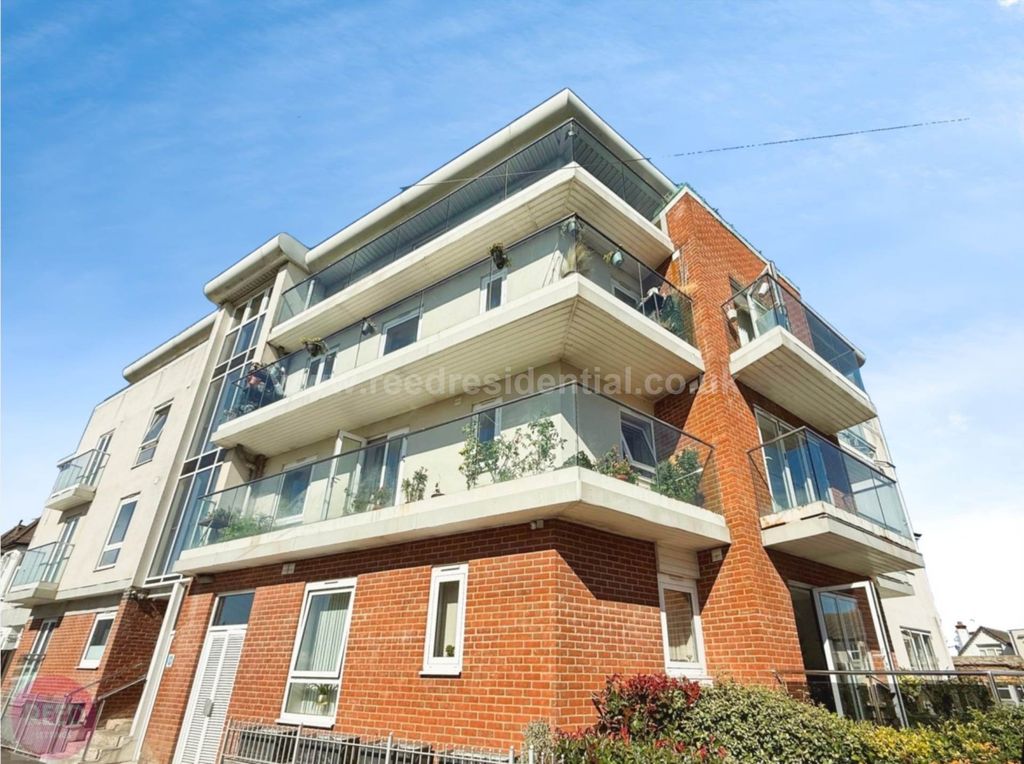 Property photo 1 of 1