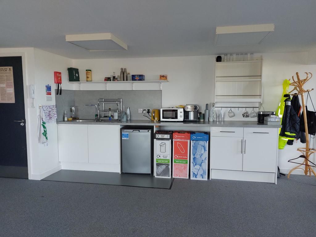 Property photo 3 of 8 Photo 2