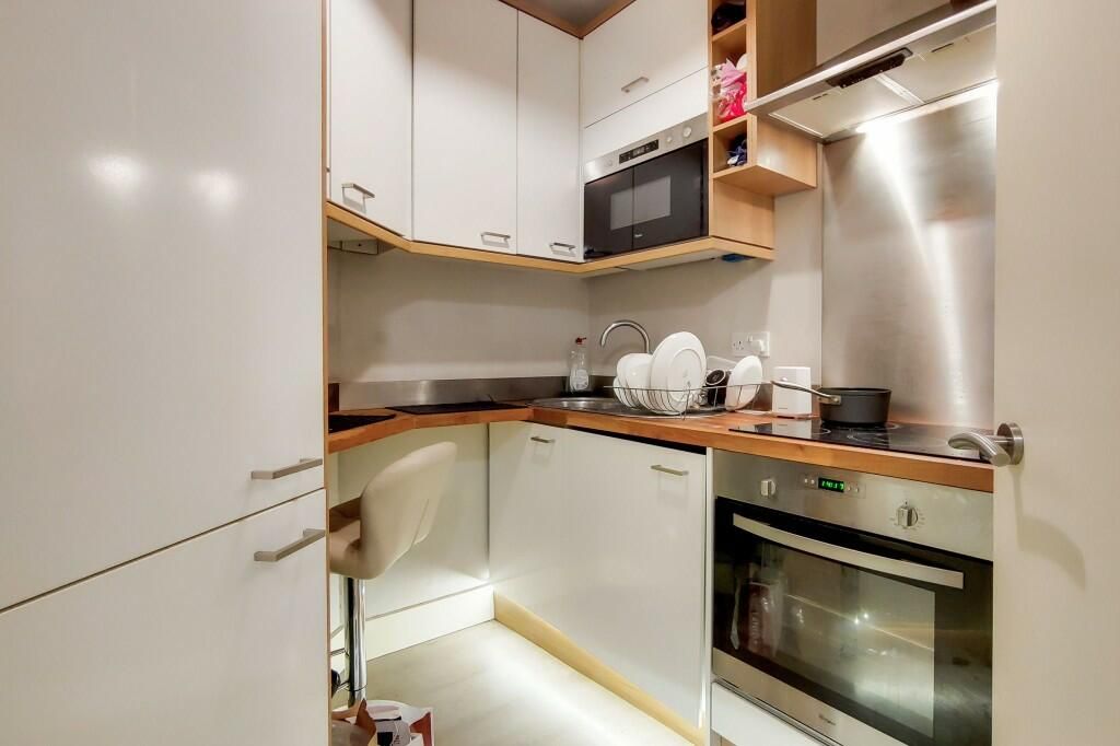 Property photo 3 of 4