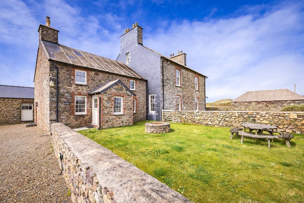 Additional image 28 of 5 bed farmhouse for saleSt Davids SA62