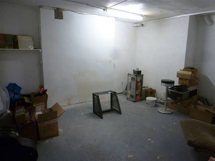 Property photo 3 of 3