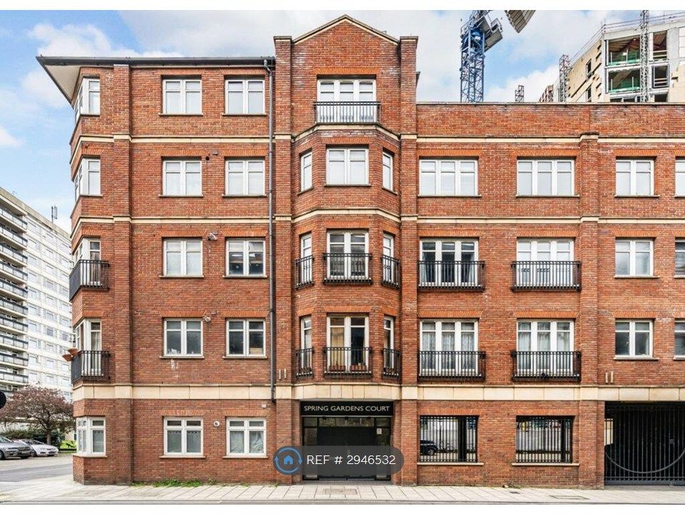 Property photo 1 of 21 Spring Gardens Court