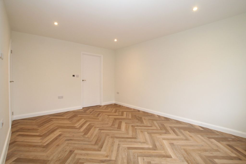 Property photo 3 of 10 Not Specified
