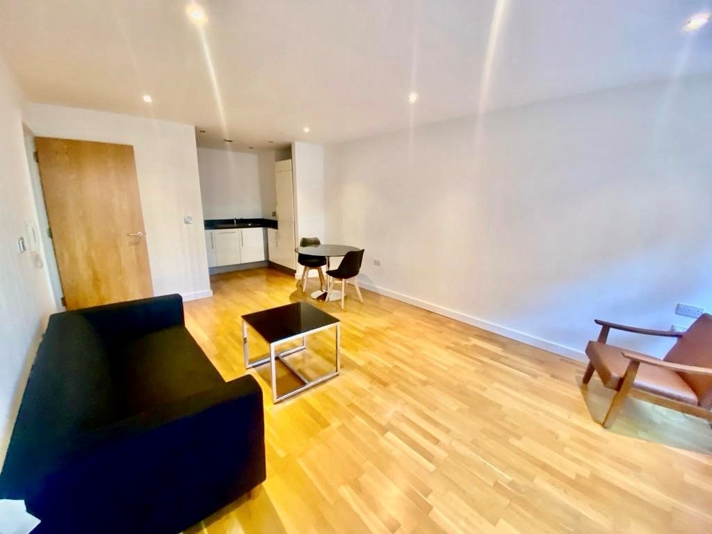 Property photo 2 of 9