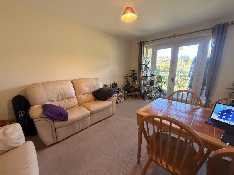 Property photo 2 of 12 Photo 8