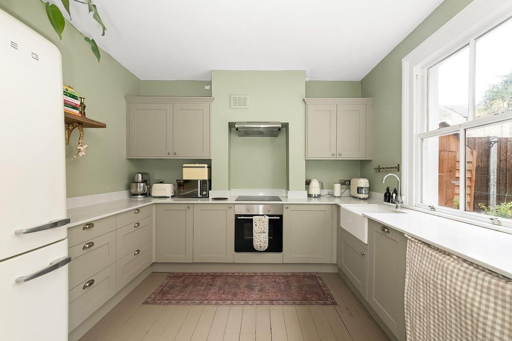 Property photo 3 of 13 Img_9755-1500x1000.Jpg