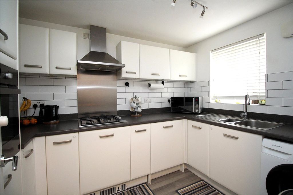 Property photo 3 of 12 Picture No. 07