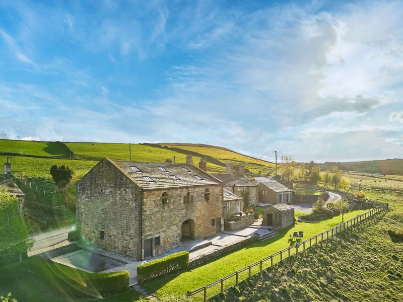 Property photo 2 of 60 Photo 54