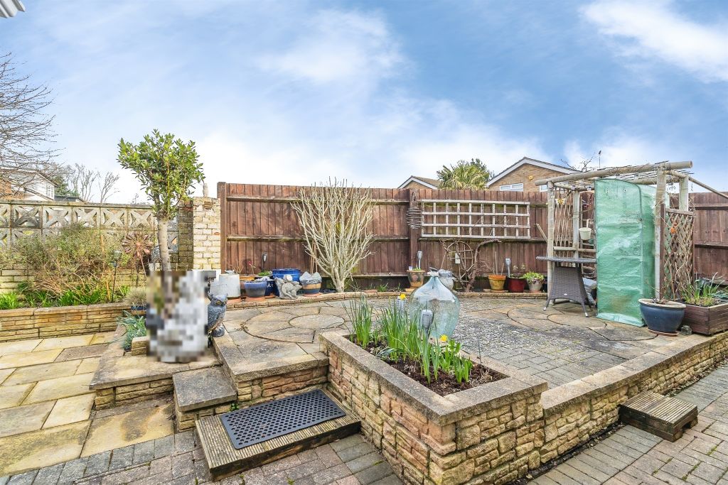 Property photo 3 of 16