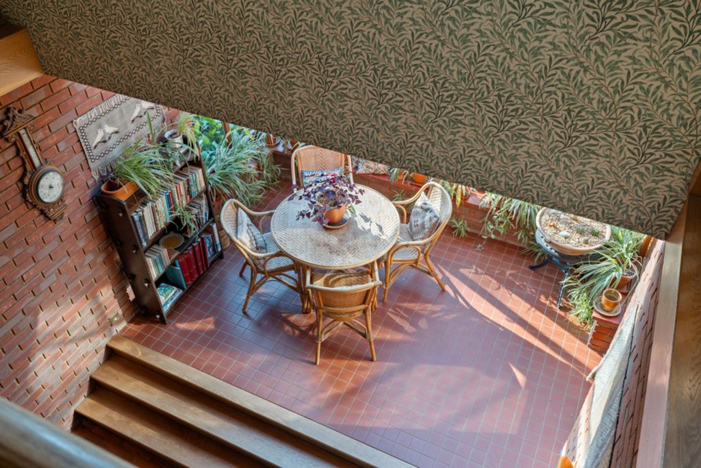 Property photo 3 of 50