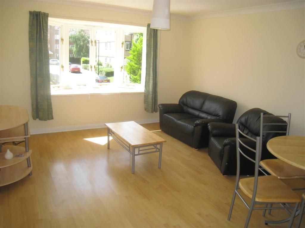 Property photo 2 of 8 Img_1895 (Large).Jpg