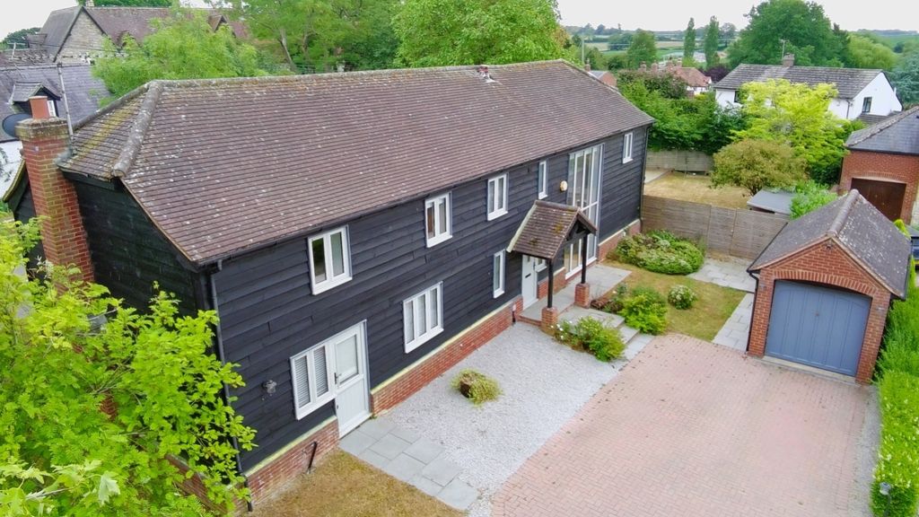 Property photo 1 of 37 Lrg_Sing0258