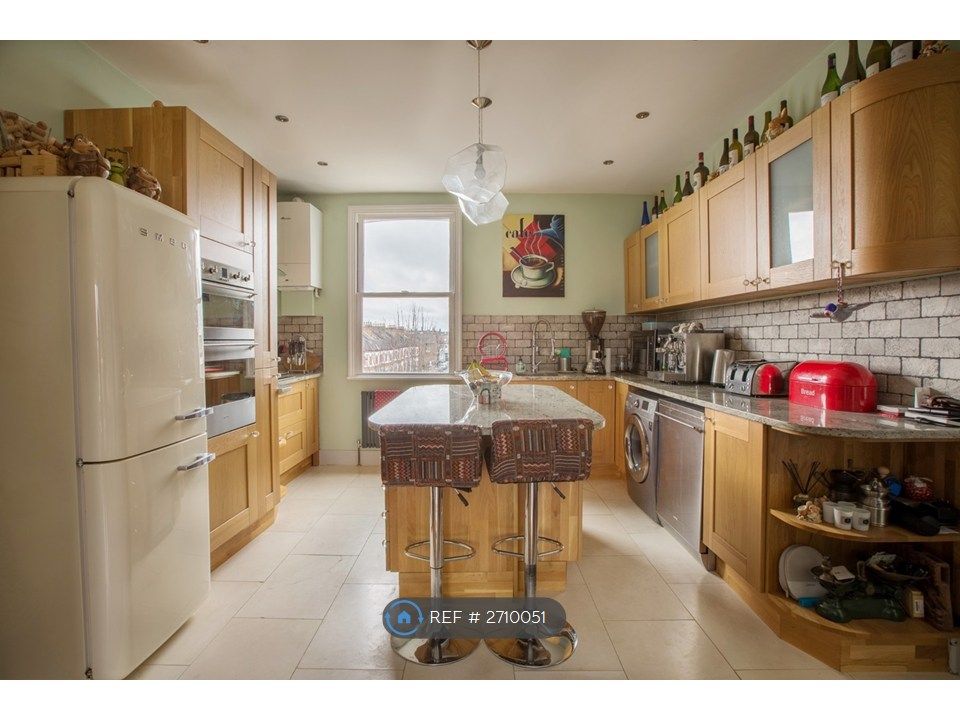 Property photo 1 of 9 Open Plan Kitchen