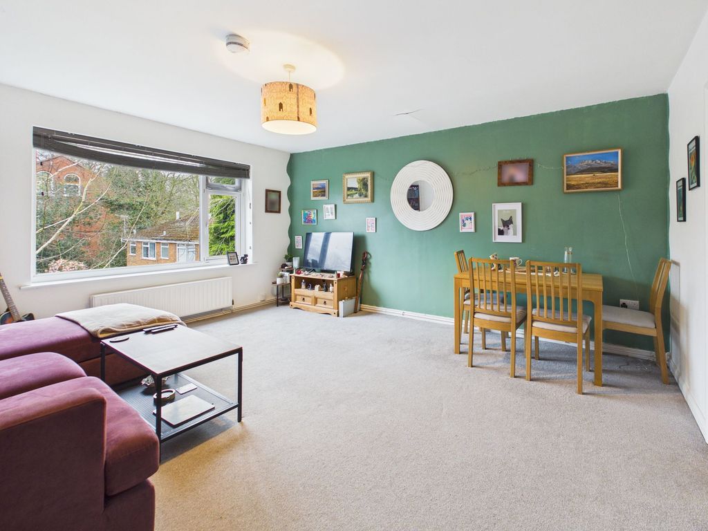 Property photo 2 of 12 Lounge/Dining Room