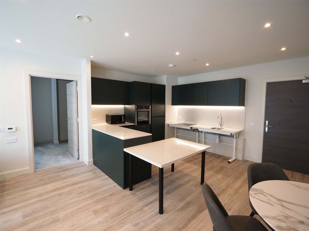 Property photo 3 of 24 Kitchen Diner