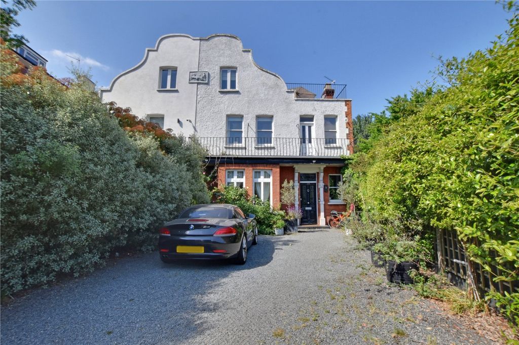 Property photo 1 of 28 Picture No. 29