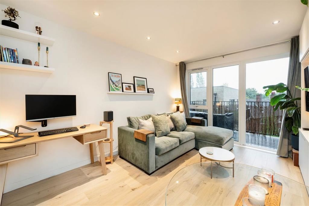 Property photo 3 of 7