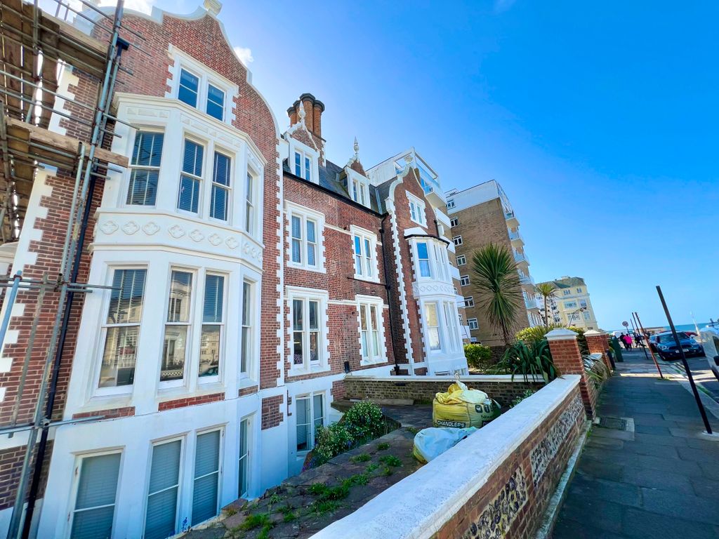 Property photo 2 of 7