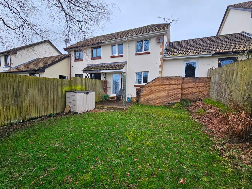 Property photo 1 of 8