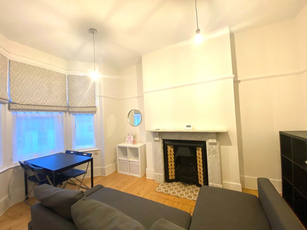 Property photo 2 of 10 13A