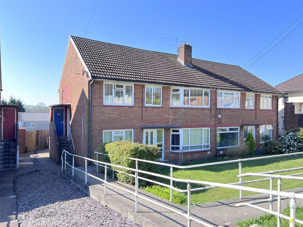 Property photo 1 of 13 Picture No. 11