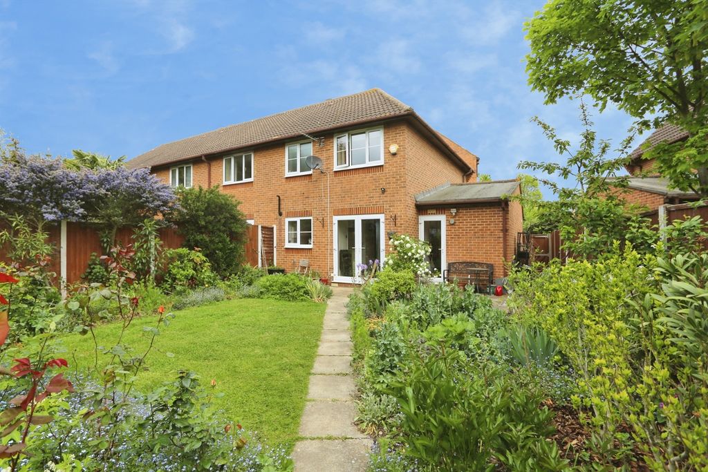 Property photo 3 of 18 Pbox-Img.Jpg