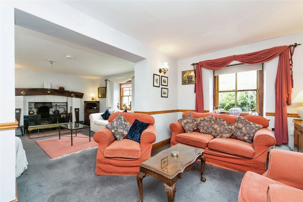 Property photo 3 of 11 Picture No. 65