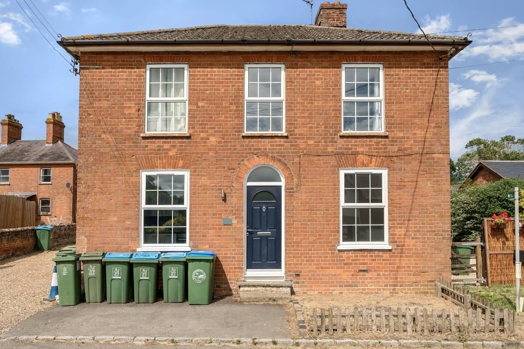 Property photo 1 of 12 Front Aspect