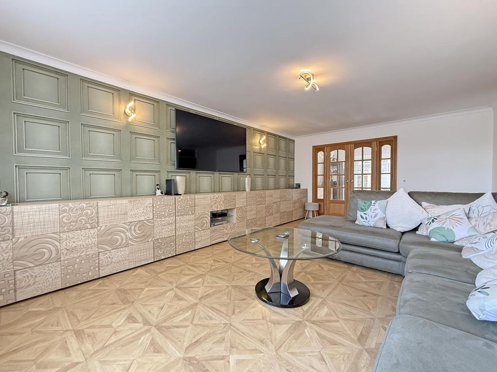 Property photo 2 of 31 Rochford Crescent 26 - Living Room Two.Jpg