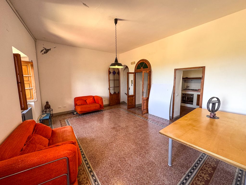 Property photo 3 of 46