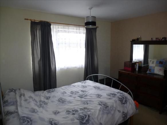 Property photo 3 of 4