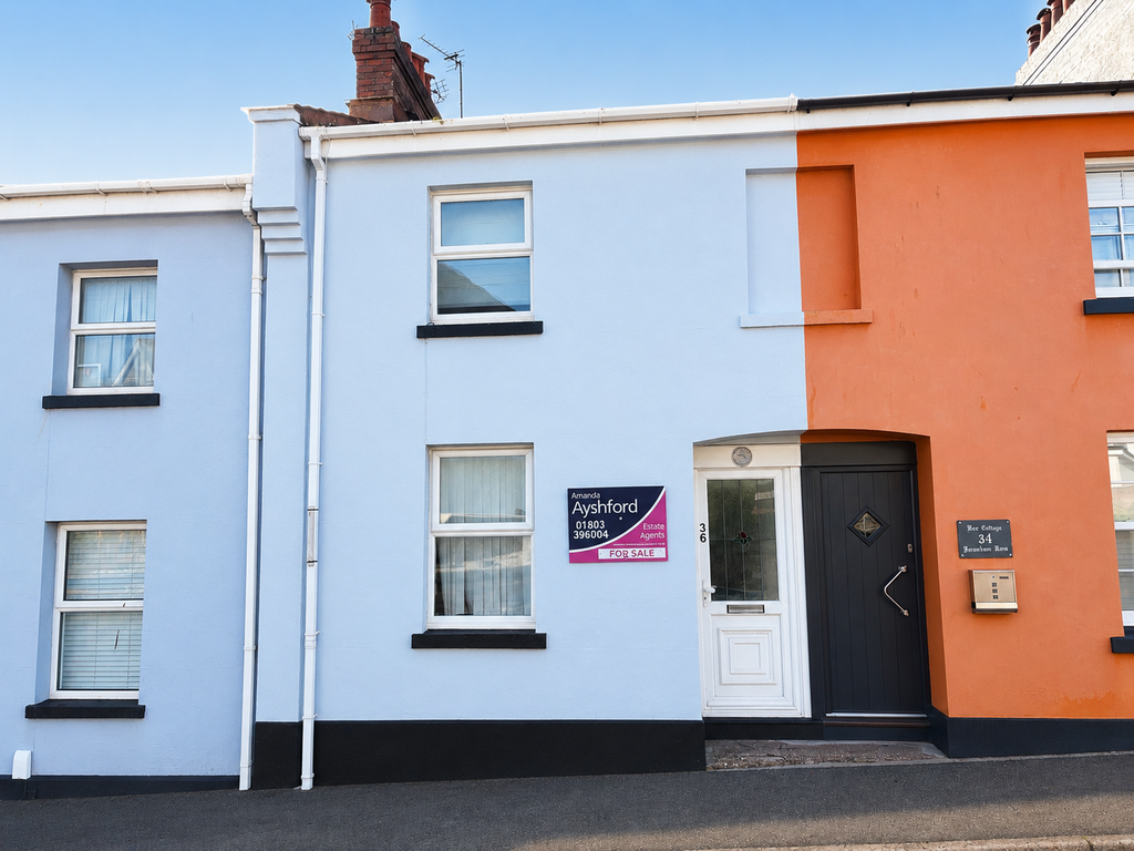 Property photo 1 of 11