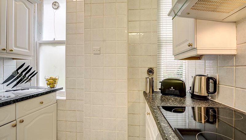 Property photo 1 of 9 Kitchen