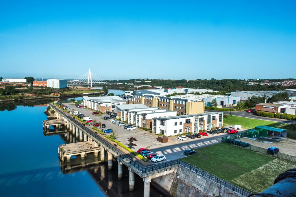 Property photo 2 of 7 Quaywest_Bridge_Gjhr4766.Jpg