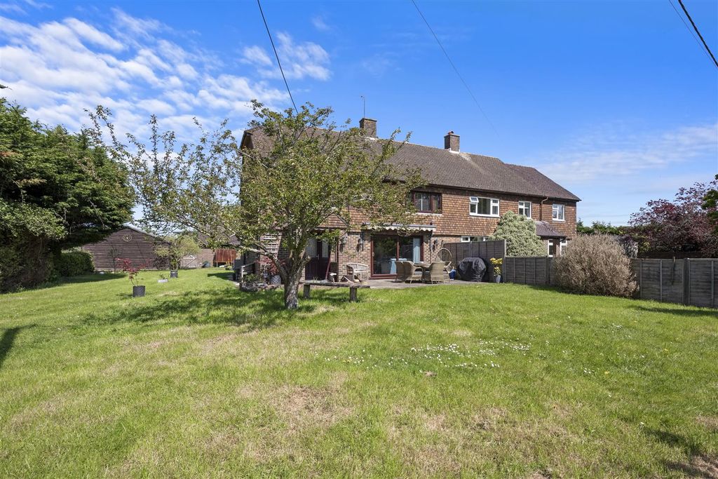 Property photo 3 of 32