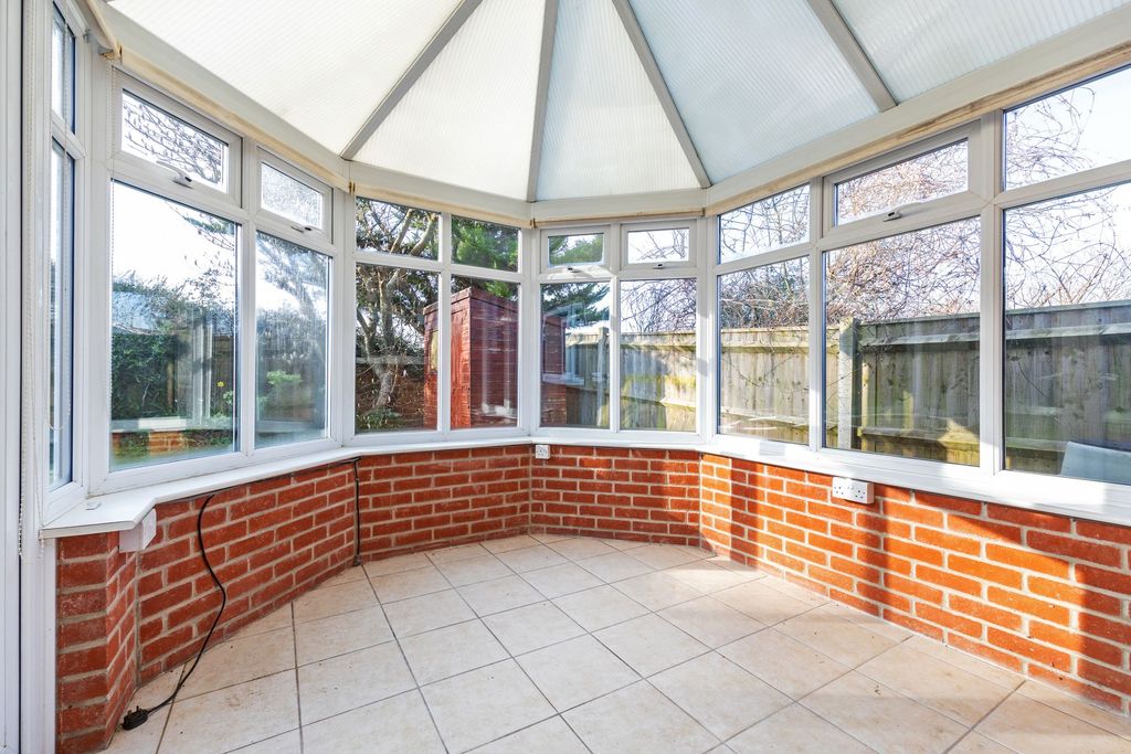 Property photo 3 of 14