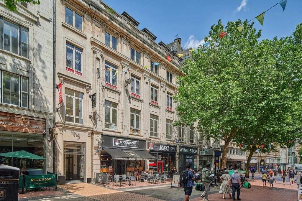 Property photo 1 of 5