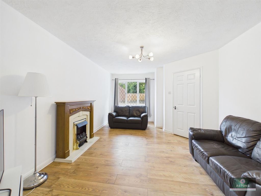 Property photo 3 of 15 Cam02067G0-Pr0327-Still004.Jpg