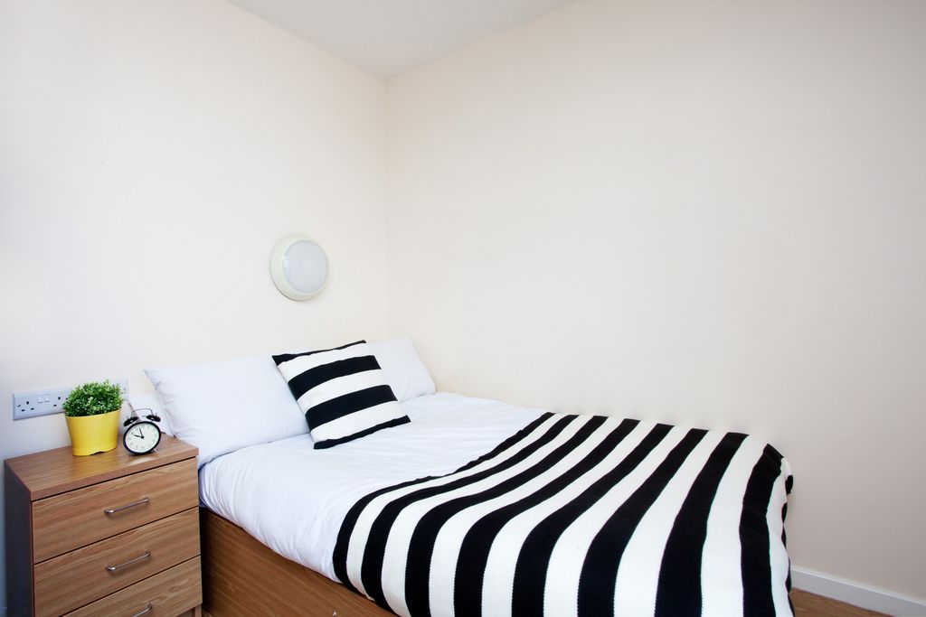Property photo 1 of 16 8403743.Jpg