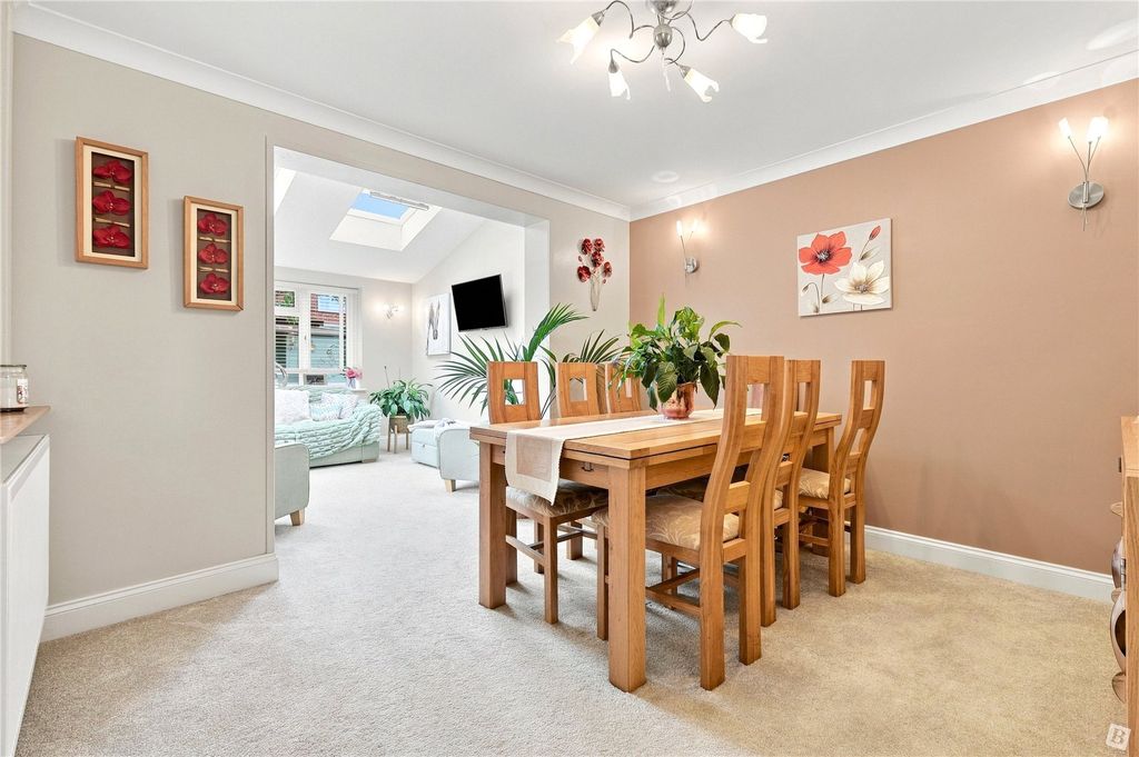 Property photo 3 of 22 Dining Room