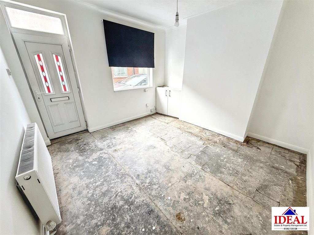 Property photo 3 of 16 Image00015.Jpg
