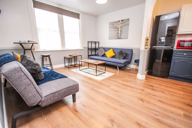 Property photo 1 of 5 Photo 7