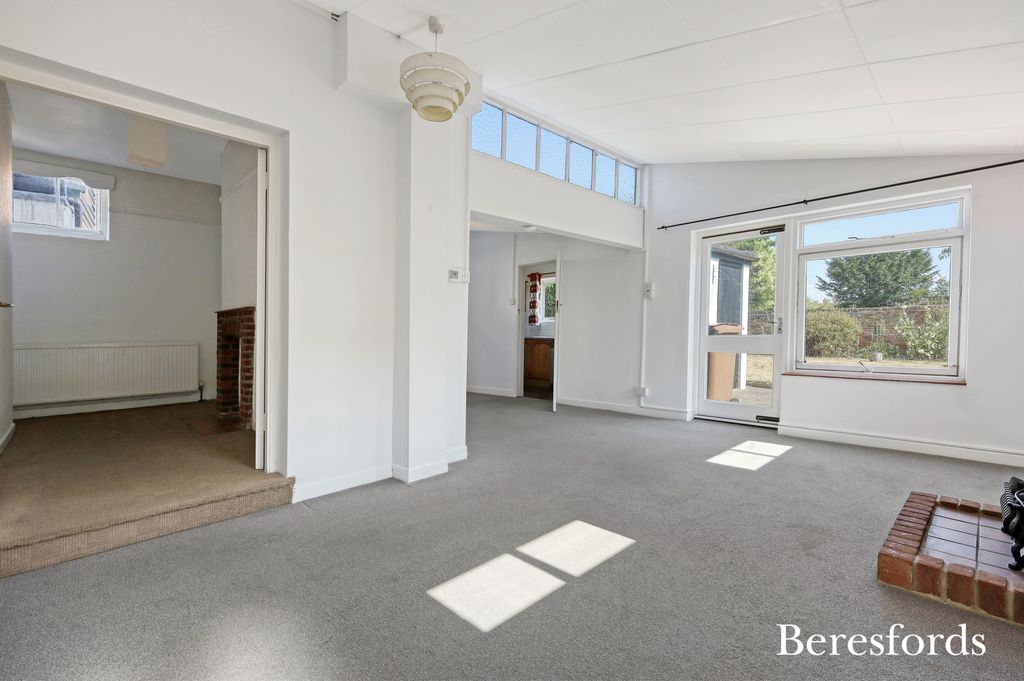 Property photo 2 of 14 Picture No. 05