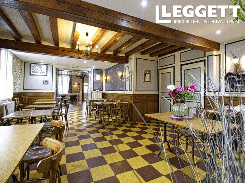 Property photo 1 of 10