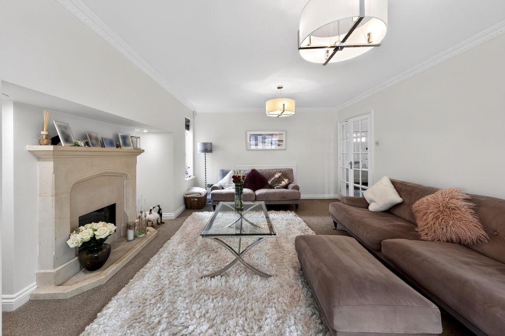 Property photo 3 of 26