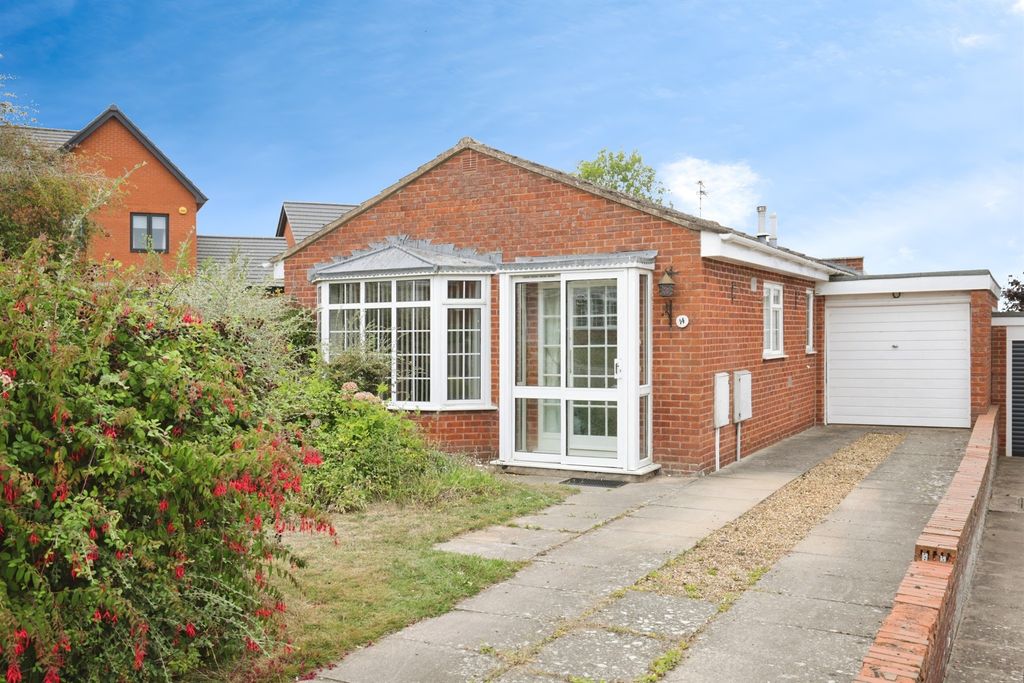 Property photo 2 of 12