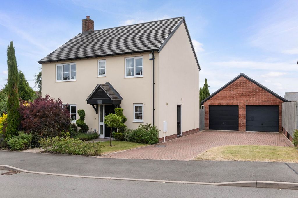 Property photo 1 of 29